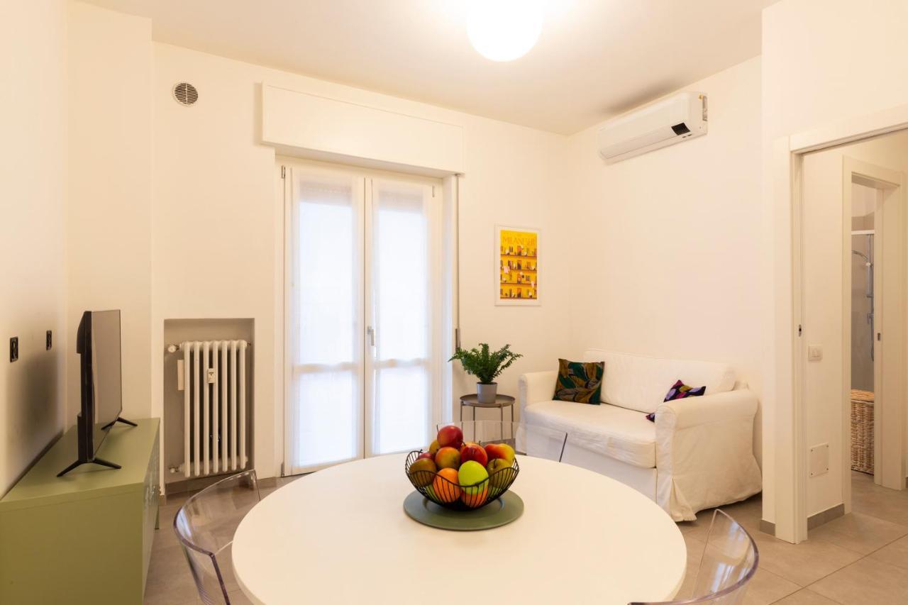 Brenta Floor - Mm3 Yellow Line Milaan